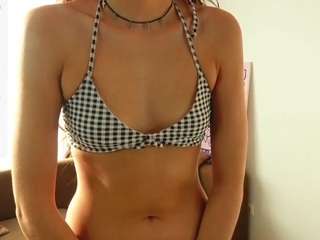 eadlinfenning's CamSoda show and profile