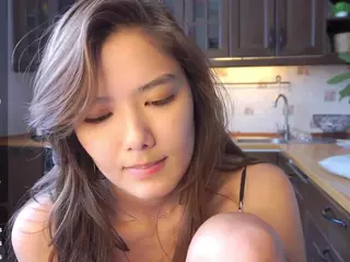 EadlinFenning's Live Sex Cam Show