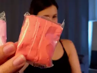 Lilly's Live Sex Cam Show