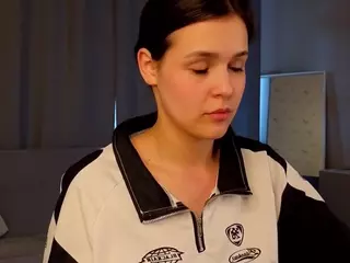 Lilly's Live Sex Cam Show