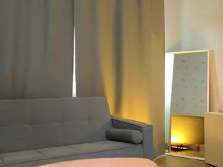 Lilly's Live Sex Cam Show
