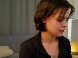 Lilly's Live Sex Cam Show