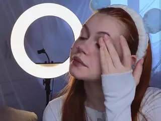 ElwynaBeeson's Live Sex Cam Show