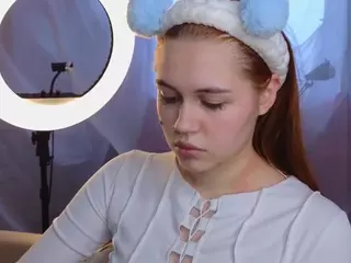 ElwynaBeeson's Live Sex Cam Show