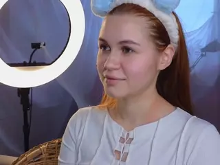 ElwynaBeeson's Live Sex Cam Show