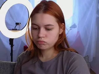 ElwynaBeeson's Live Sex Cam Show