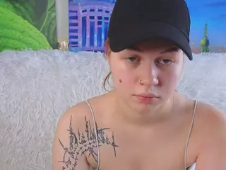 ElwynaBeeson's Live Sex Cam Show