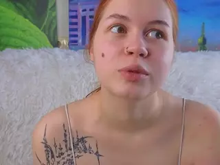 ElwynaBeeson's Live Sex Cam Show