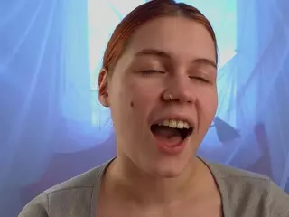 ElwynaBeeson's Live Sex Cam Show