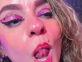Ginna's Live Sex Cam Show