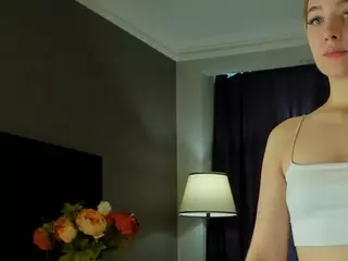 GlennaGrindel's Live Sex Cam Show