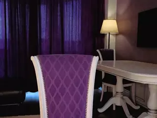 GlennaGrindel's Live Sex Cam Show