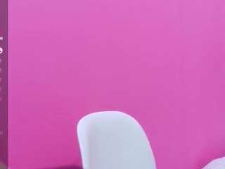 hot-littlechill Live Webcam on CamSoda