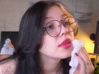 QuennaEmily