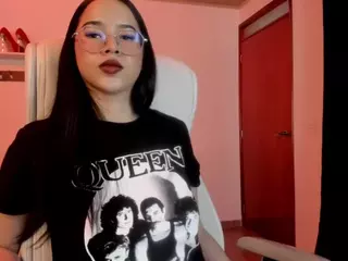 Renaxi-Smith's Live Sex Cam Show