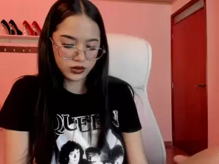 Renaxi-Smith's Live Sex Cam Show