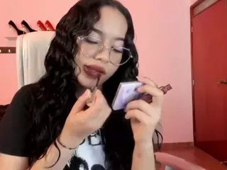 Renaxi-Smith's Live Sex Cam Show