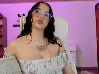 Renaxi-Smith's Live Sex Cam Show