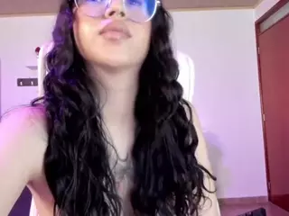 Renaxi-Smith's Live Sex Cam Show