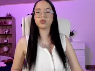 Renaxi-Smith's Live Sex Cam Show