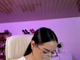 Renaxi-Smith's Live Sex Cam Show