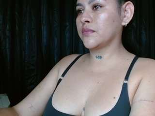 venusxoxoxo live cam preview