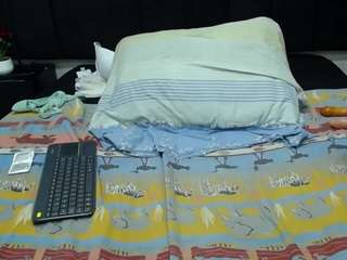 vickyboobss webcam model