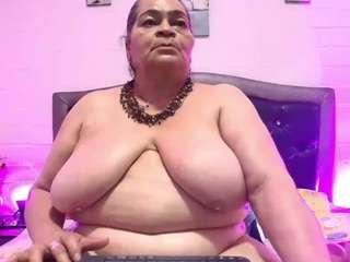 vickyboobss