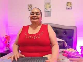 vickyboobss