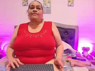 vickyboobss