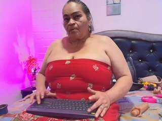 vickyboobss