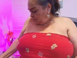 vickyboobss