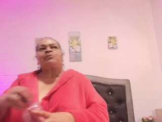 vickyboobss