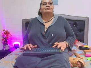 vickyboobss live webcam show