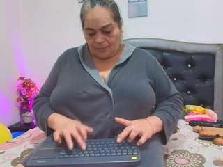 vickyboobss live webcam show