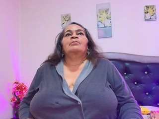 vickyboobss