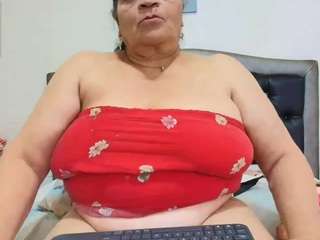 vickyboobss
