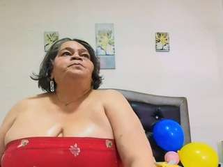 vickyboobss