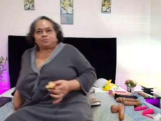 vickyboobss