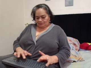 vickyboobss