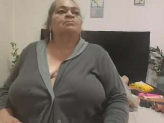 vickyboobss