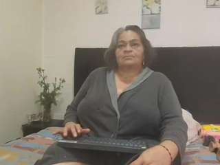 vickyboobss