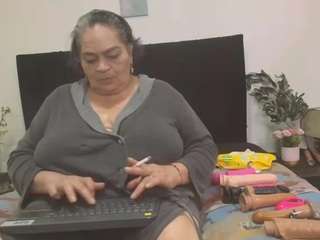 vickyboobss