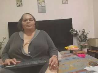 vickyboobss