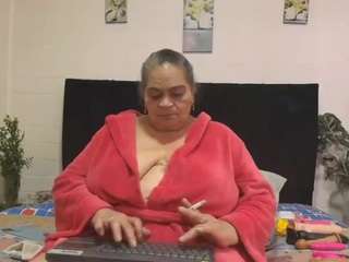 vickyboobss