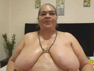Queenmature