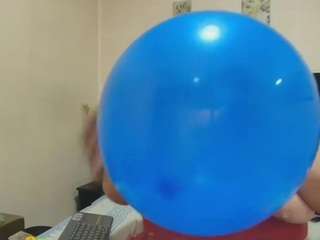 Queenmature live cam preview