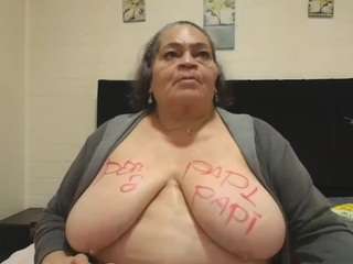 vickyboobss