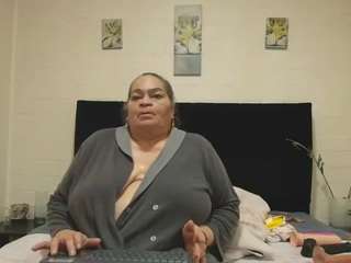Queenmature