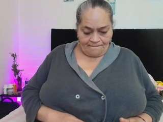 Queenmature